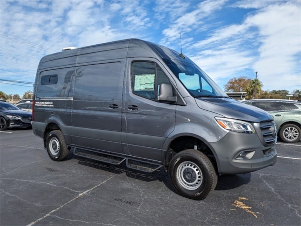 New 2024 Mercedes-Benz Sprinter 2500 Standard Roof 4-Cyl Diesel HO Van