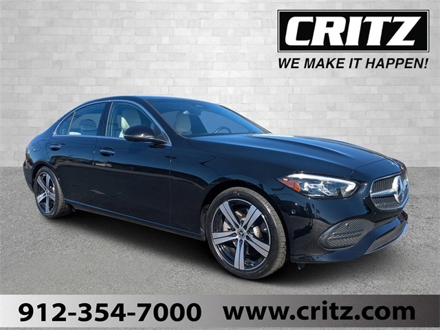 2025 Mercedes-Benz C-Class Sedan C 300's photo