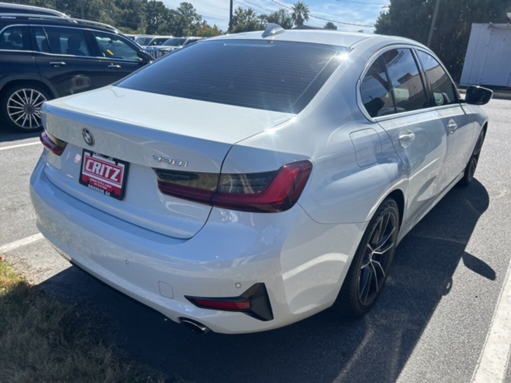 Used 2022 BMW 330i  Sedan