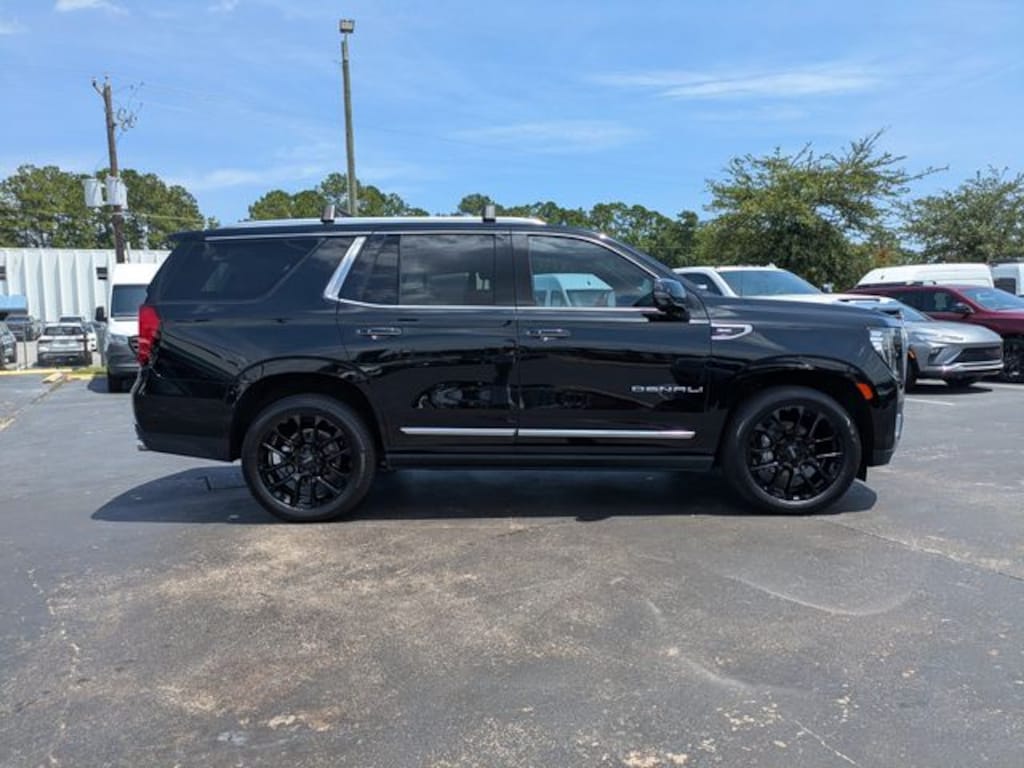 Used 2024 GMC Yukon Denali SUV