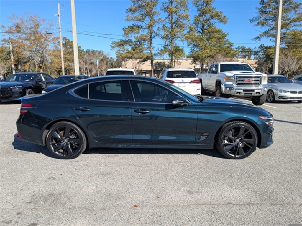 Used 2022 Genesis G70 3.3T Sedan