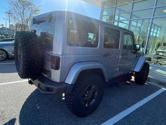 2016 Jeep Wrangler Unlimited Sahara photo 4