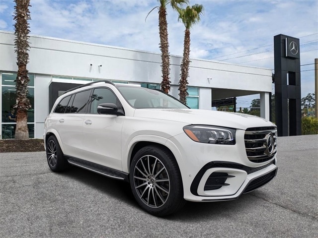 2026 Mercedes-Benz GLS Base's photo