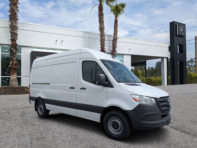 2026 Mercedes-Benz Sprinter 2500 144 WB's photo