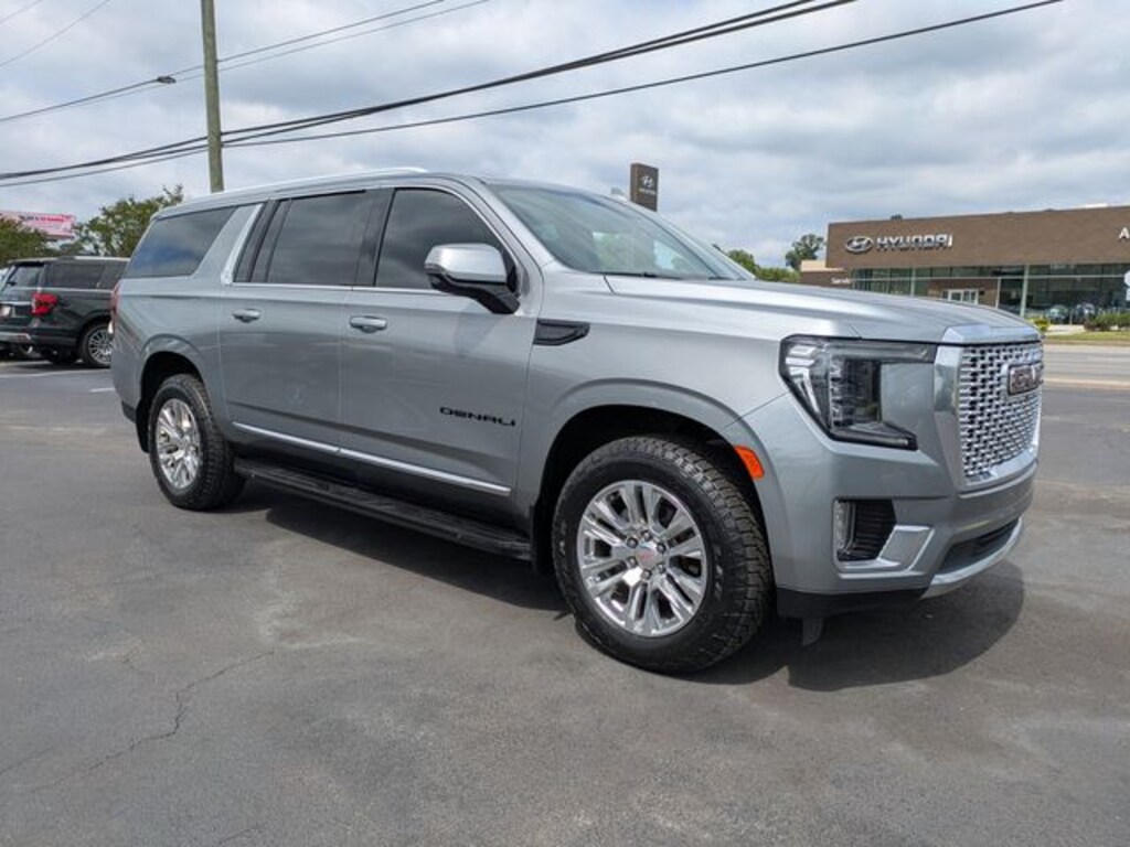 Used 2023 GMC Yukon XL Denali SUV