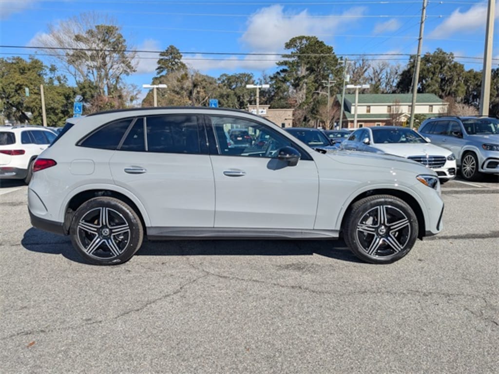 New 2026 Mercedes-Benz GLC 300 4MATIC SUV