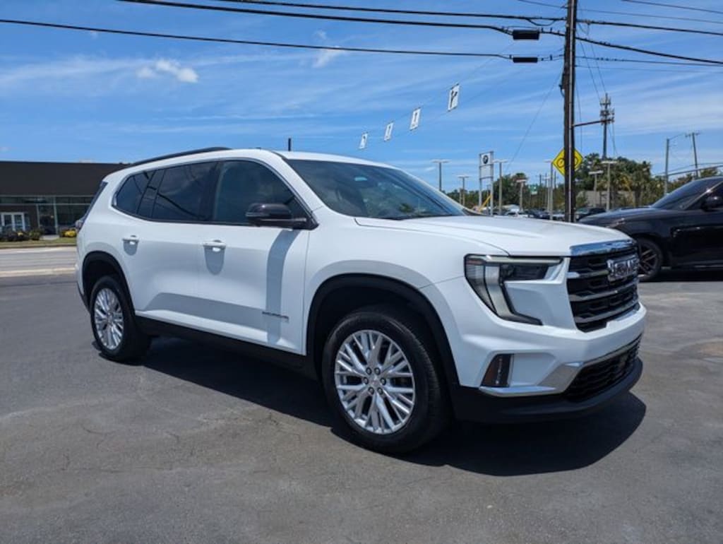 Used 2026 GMC Acadia Elevation SUV
