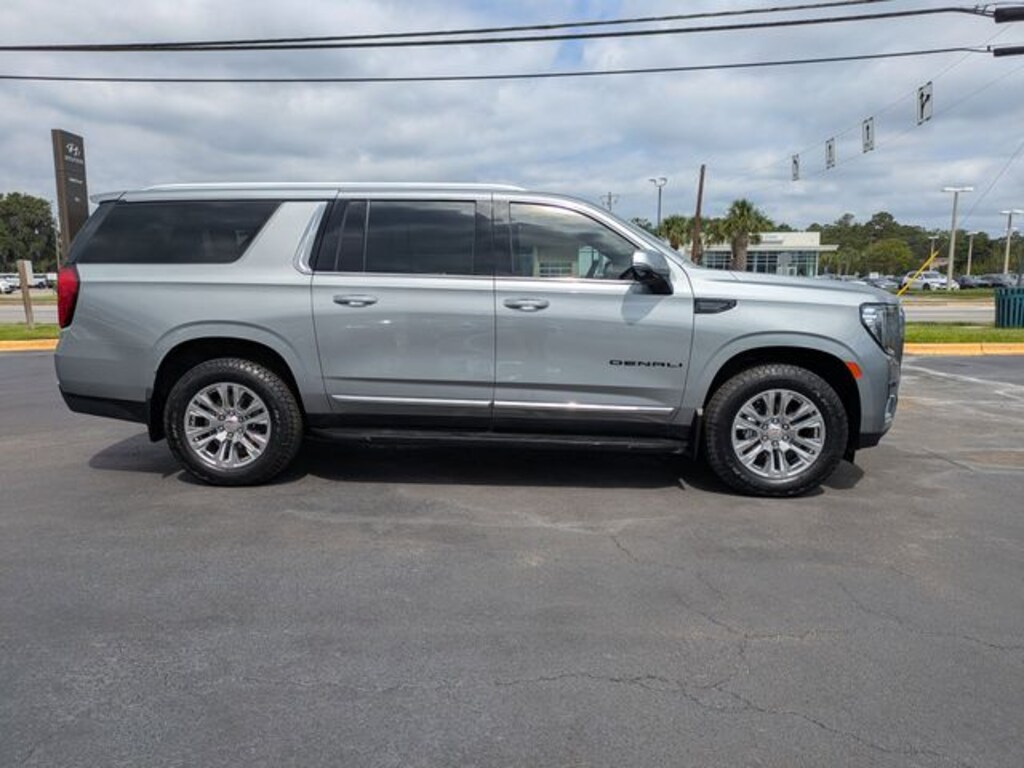 Used 2023 GMC Yukon XL Denali SUV