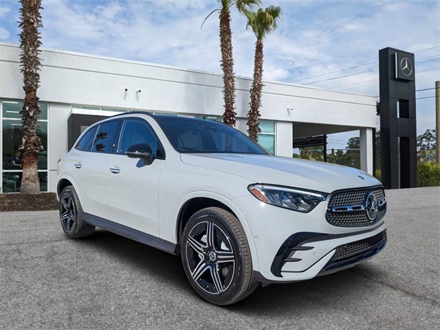 2026 Mercedes-Benz GLC Base's photo