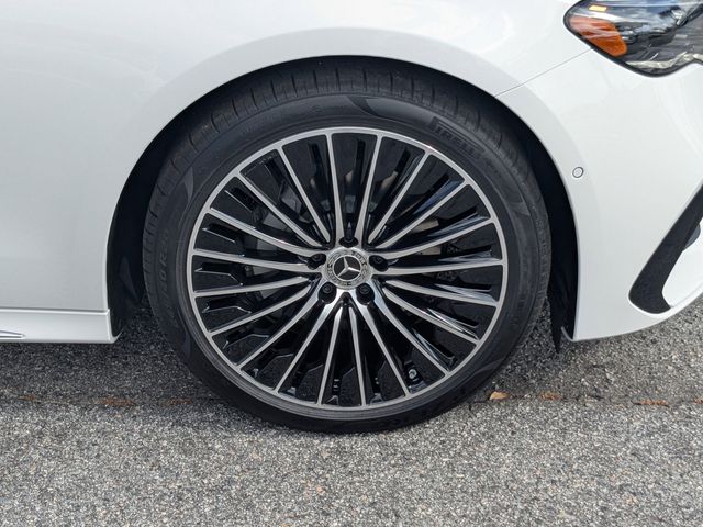 2026 Mercedes-Benz E-Class E350 - Photo 12