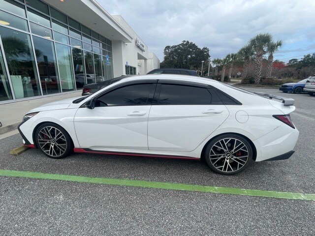 2022 Hyundai Elantra N Base photo 2