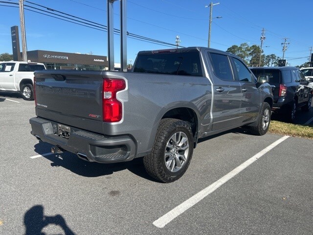 2022 Chevrolet Silverado 1500 RST photo 3