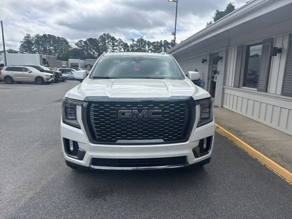 Used 2023 GMC Yukon XL Denali Ultimate SUV