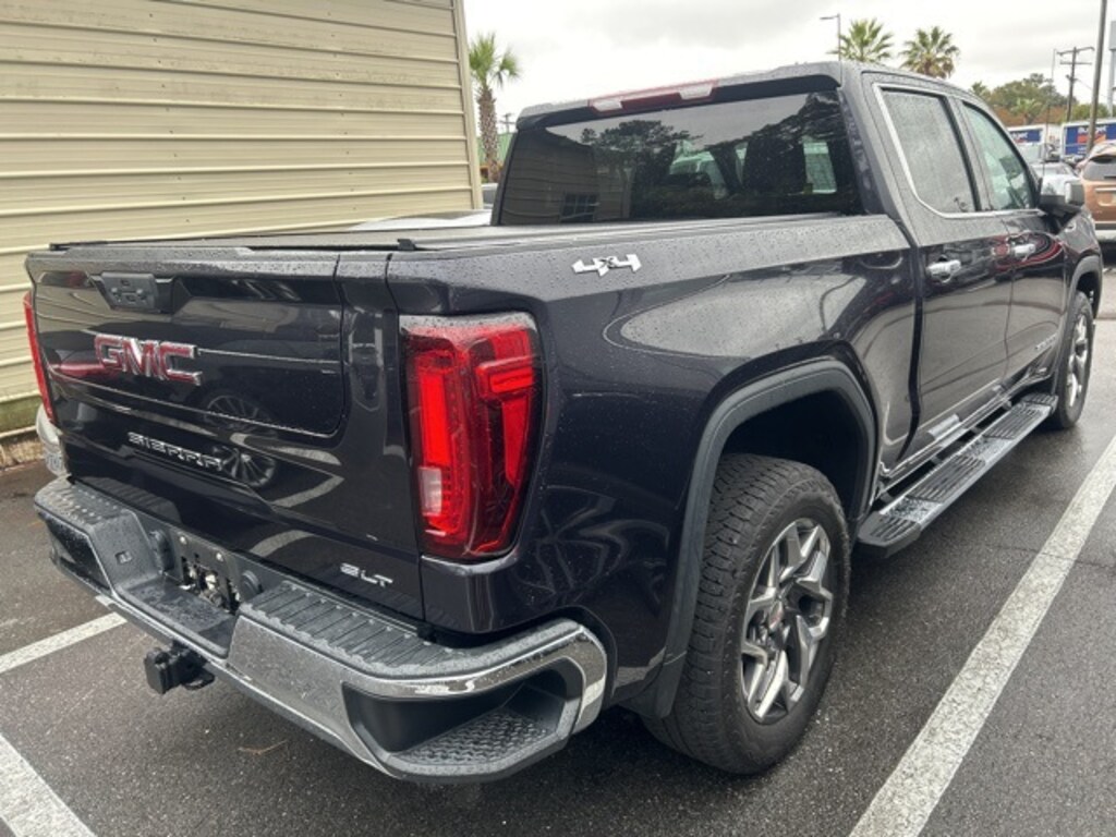 Used 2022 GMC Sierra 1500 SLT Truck Crew Cab