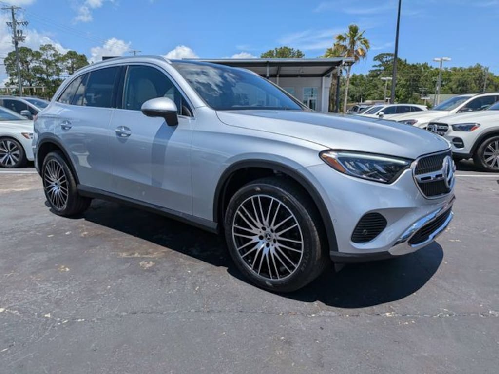 New 2026 Mercedes-Benz GLC 300 4MATIC SUV
