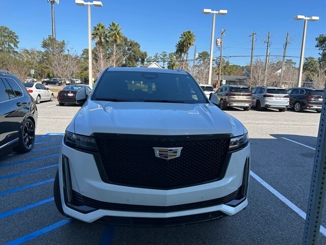 2022 Cadillac Escalade ESV Sport photo 3