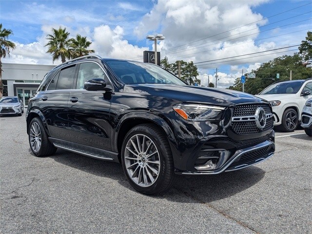 2025 Mercedes Benz GLE 350 4MATIC photo 2