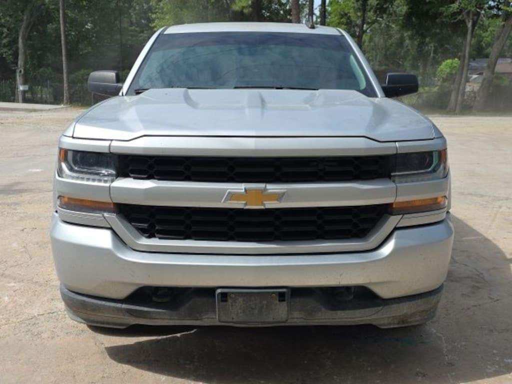 Used 2018 Chevrolet Silverado 1500 Silverado Custom Truck Crew Cab