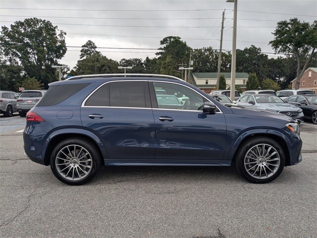 2026 Mercedes Benz GLE 450 4MATIC photo 3