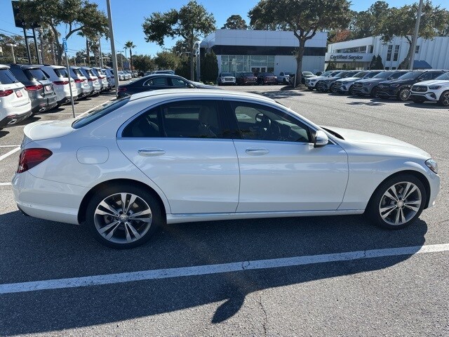 2016 Mercedes Benz C 300 4MATIC photo 3