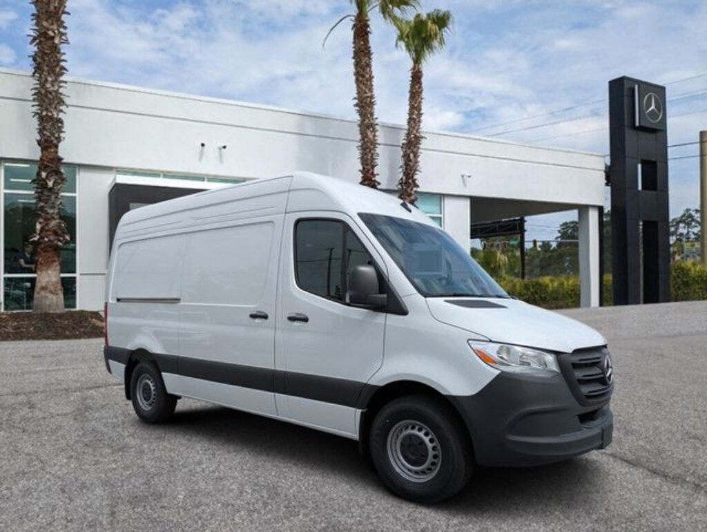 New 2026 Mercedes-Benz Sprinter 2500 Standard Roof 4-Cyl Diesel Van Cargo Van