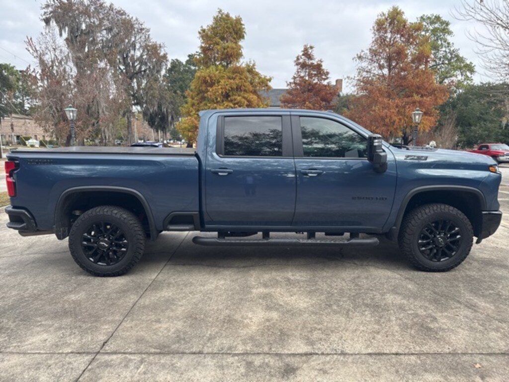 Used 2025 Chevrolet Silverado 2500 HD LT Truck Crew Cab