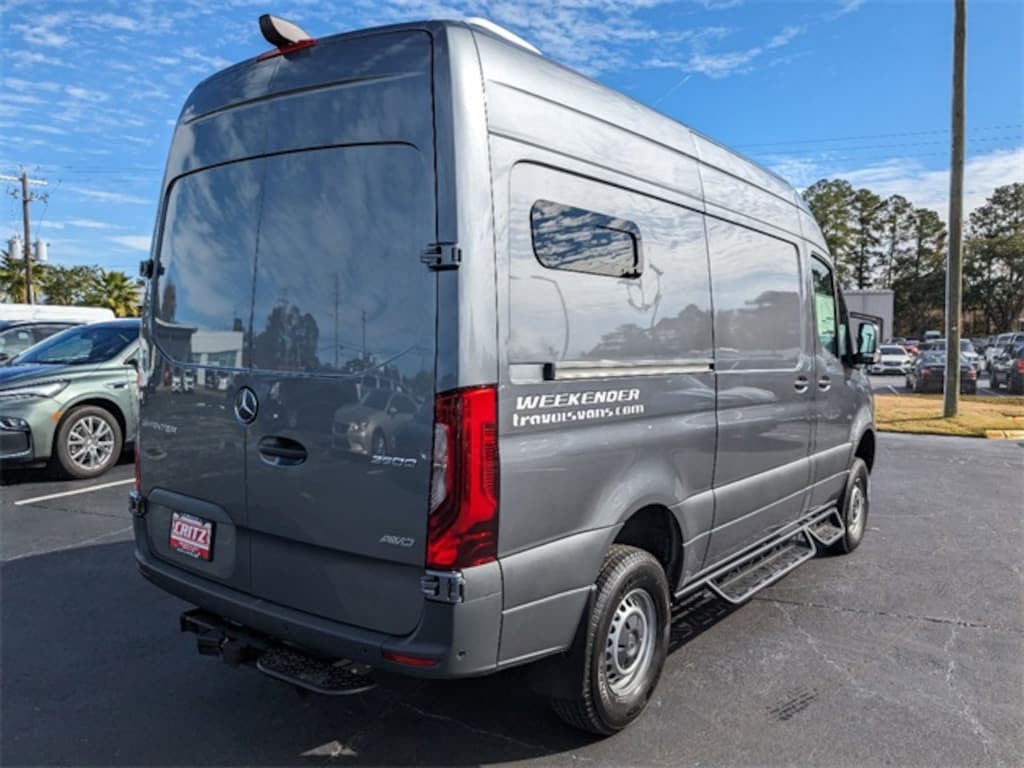 New 2024 Mercedes-Benz Sprinter 2500 Standard Roof 4-Cyl Diesel HO Van