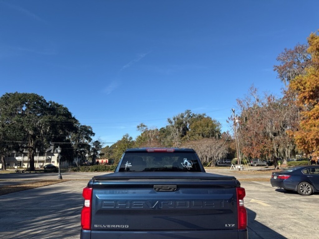 Used 2023 Chevrolet Silverado 1500 LTZ Truck Crew Cab
