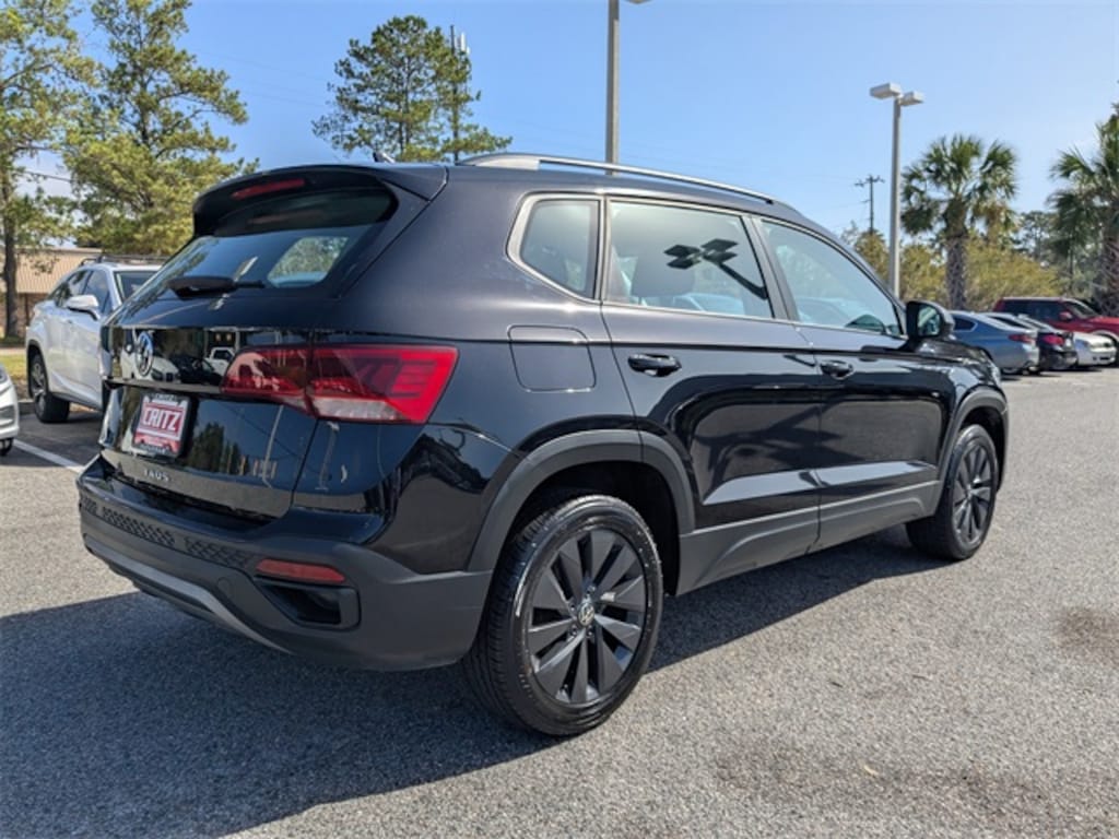 Used 2023 Volkswagen Taos 1.5T S SUV