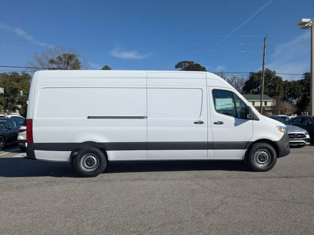 New 2026 Mercedes-Benz Sprinter 2500 High Roof 4-Cyl Diesel Van Cargo Van