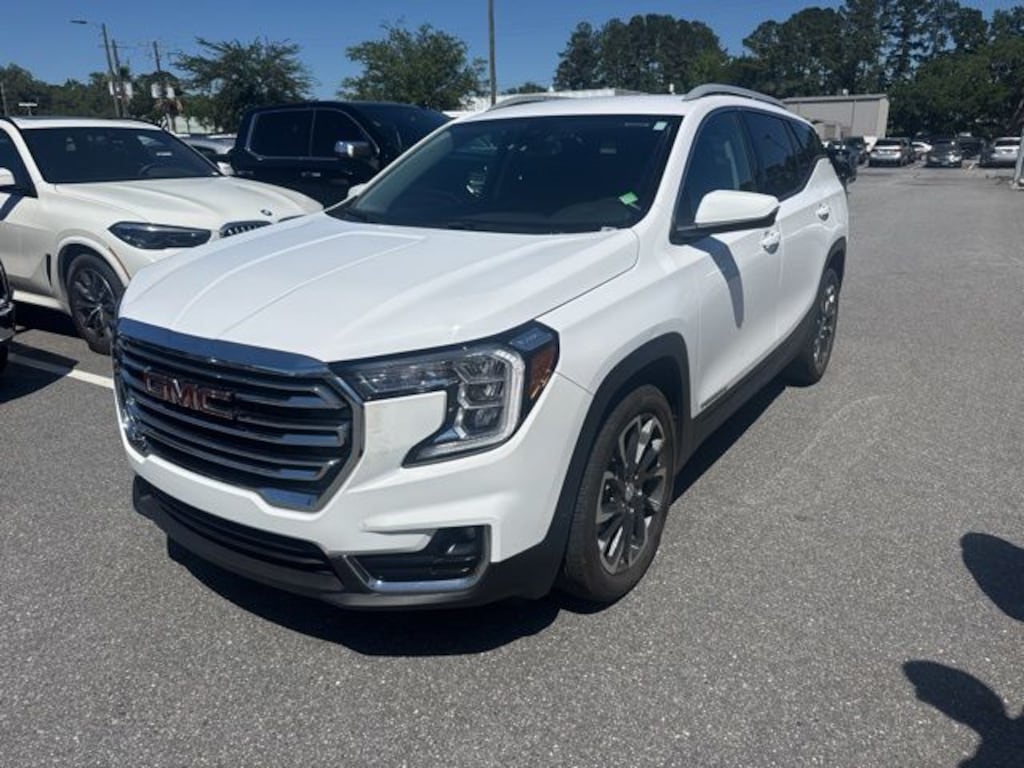 Used 2023 GMC Terrain SLT SUV