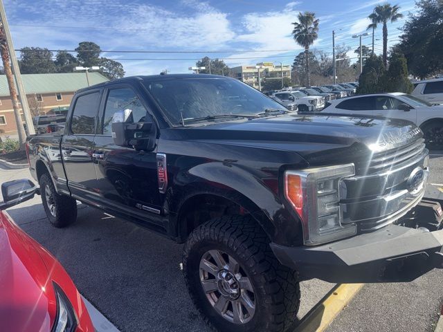 2017 Ford F-250 Super Duty Lariat