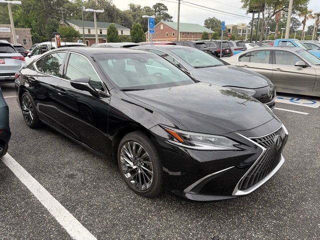2024 Lexus ES 350 350 Ultra Luxury's photo