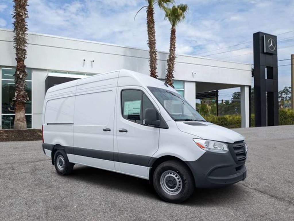 New 2026 Mercedes-Benz Sprinter 2500 Standard Roof 4-Cyl Diesel Van Cargo Van