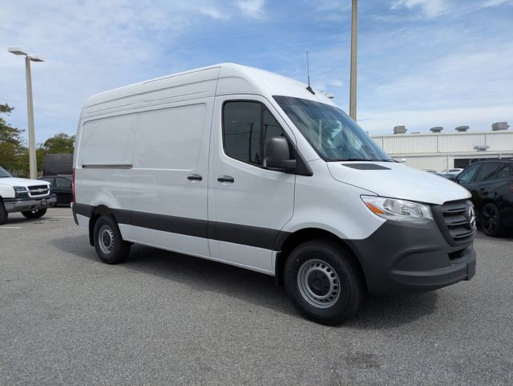 New 2026 Mercedes-Benz Sprinter 2500 Standard Roof 4-Cyl Diesel Van Cargo Van
