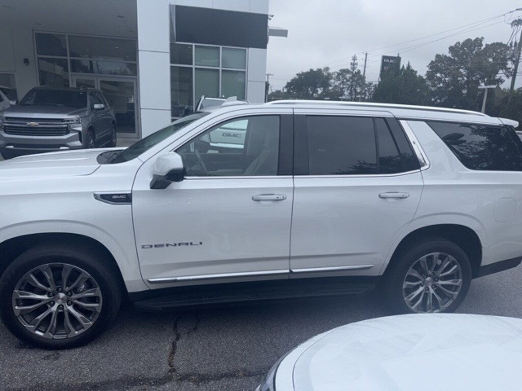 Used 2022 GMC Yukon Denali SUV