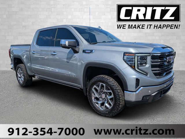 2025 GMC Sierra 4WD Crew Cab Short Box SLT's photo