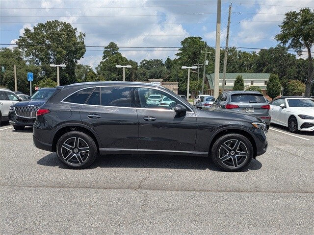 2026 Mercedes Benz GLC 300 photo 3
