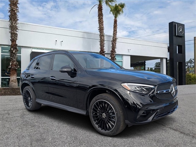 2026 Mercedes-Benz GLC Base's photo