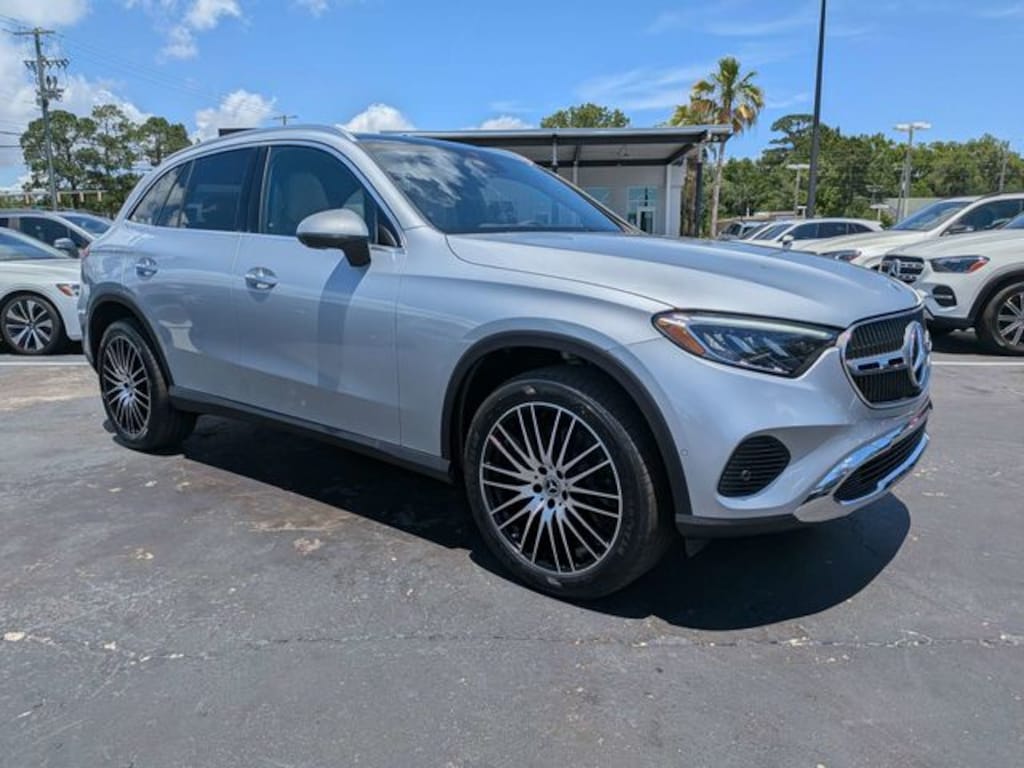 New 2026 Mercedes-Benz GLC 300 4MATIC SUV