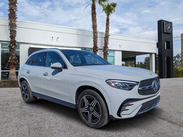2026 Mercedes-Benz GLC GLC 300 4MATIC's photo