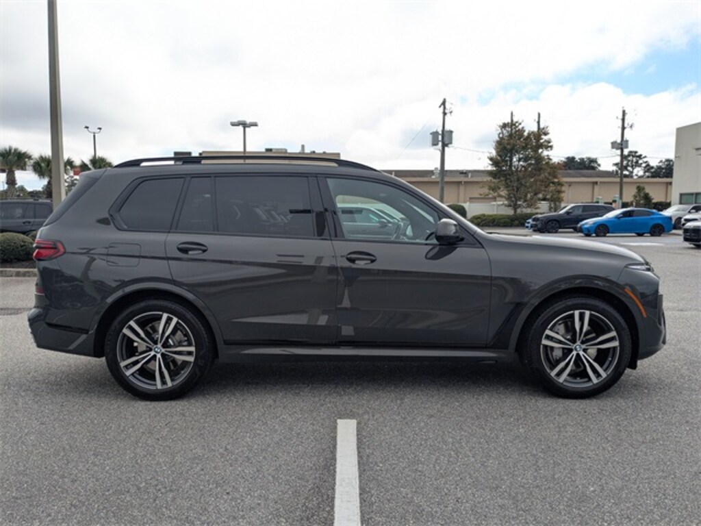Used 2025 BMW X7 xDrive40i SUV