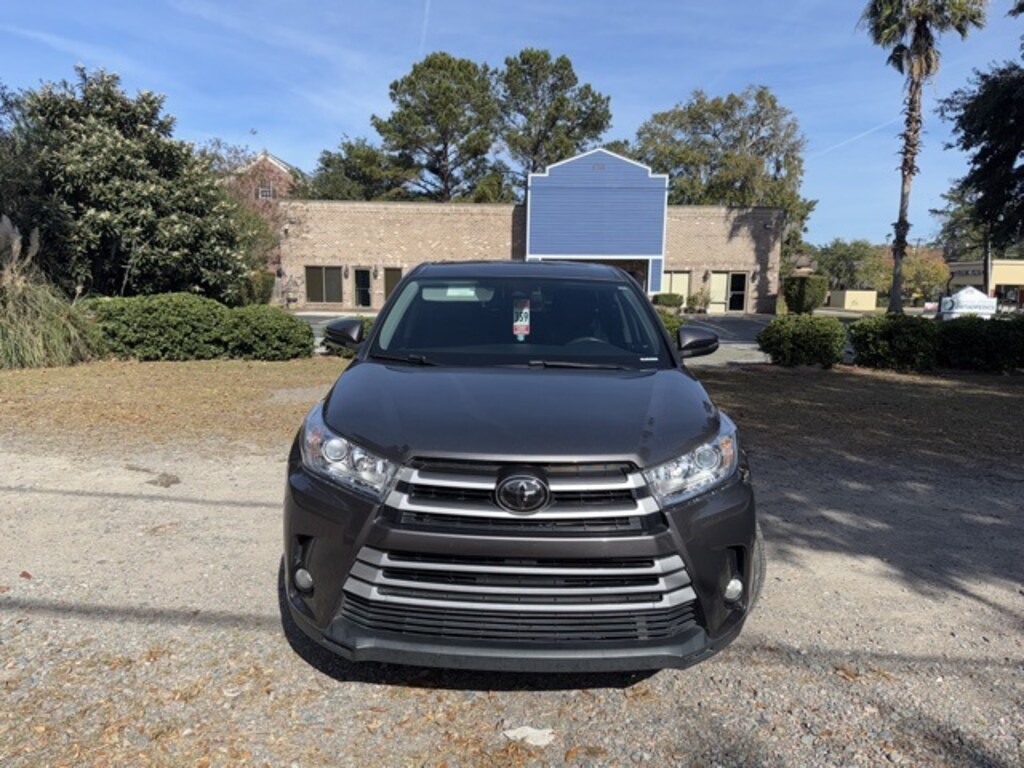 Used 2018 Toyota Highlander SUV