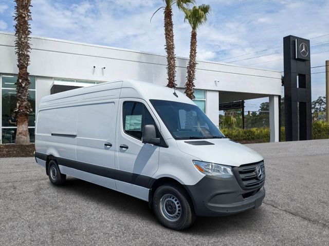 2026 Mercedes-Benz Sprinter 2500 170 WB High Roof's photo