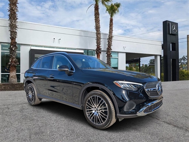 2026 Mercedes-Benz GLC Base's photo