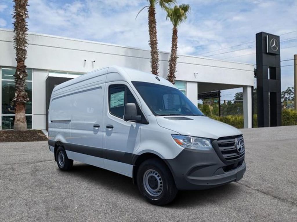 New 2026 Mercedes-Benz Sprinter 2500 Standard Roof 4-Cyl Diesel Van Cargo Van
