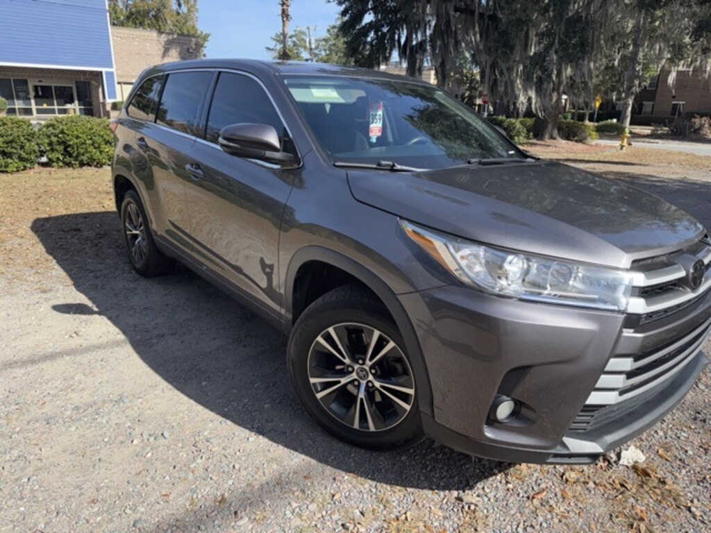Used 2018 Toyota Highlander SUV