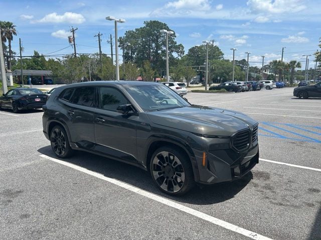 2023 BMW XM -'s photo