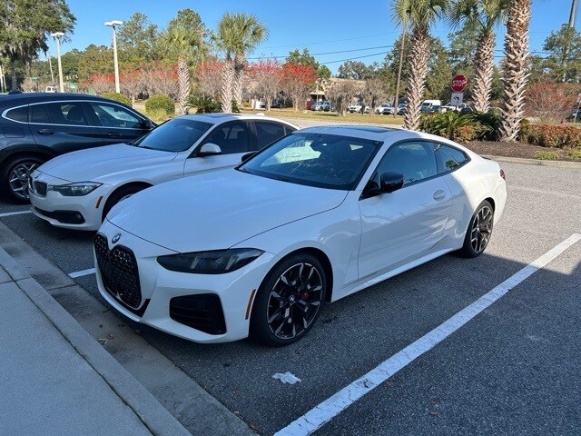 2025 Bmw 430i Coupe photo 2