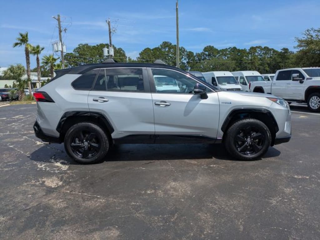 Used 2021 Toyota RAV4 Hybrid XSE SUV